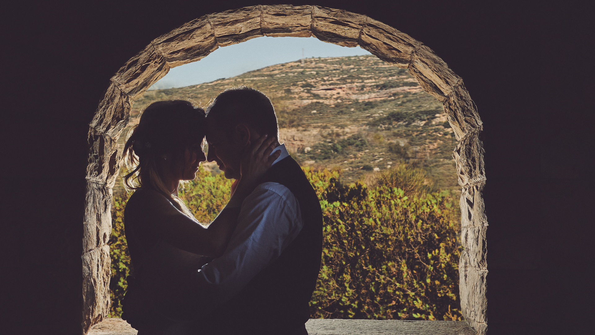 Reportaje de Boda en Badalona, Barcelona. Pareja de novios